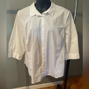 Worthington Button down Blouse